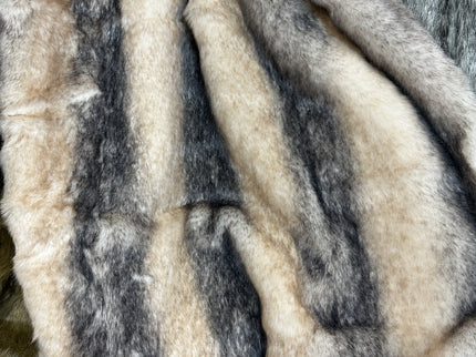 RCL FUR THROW